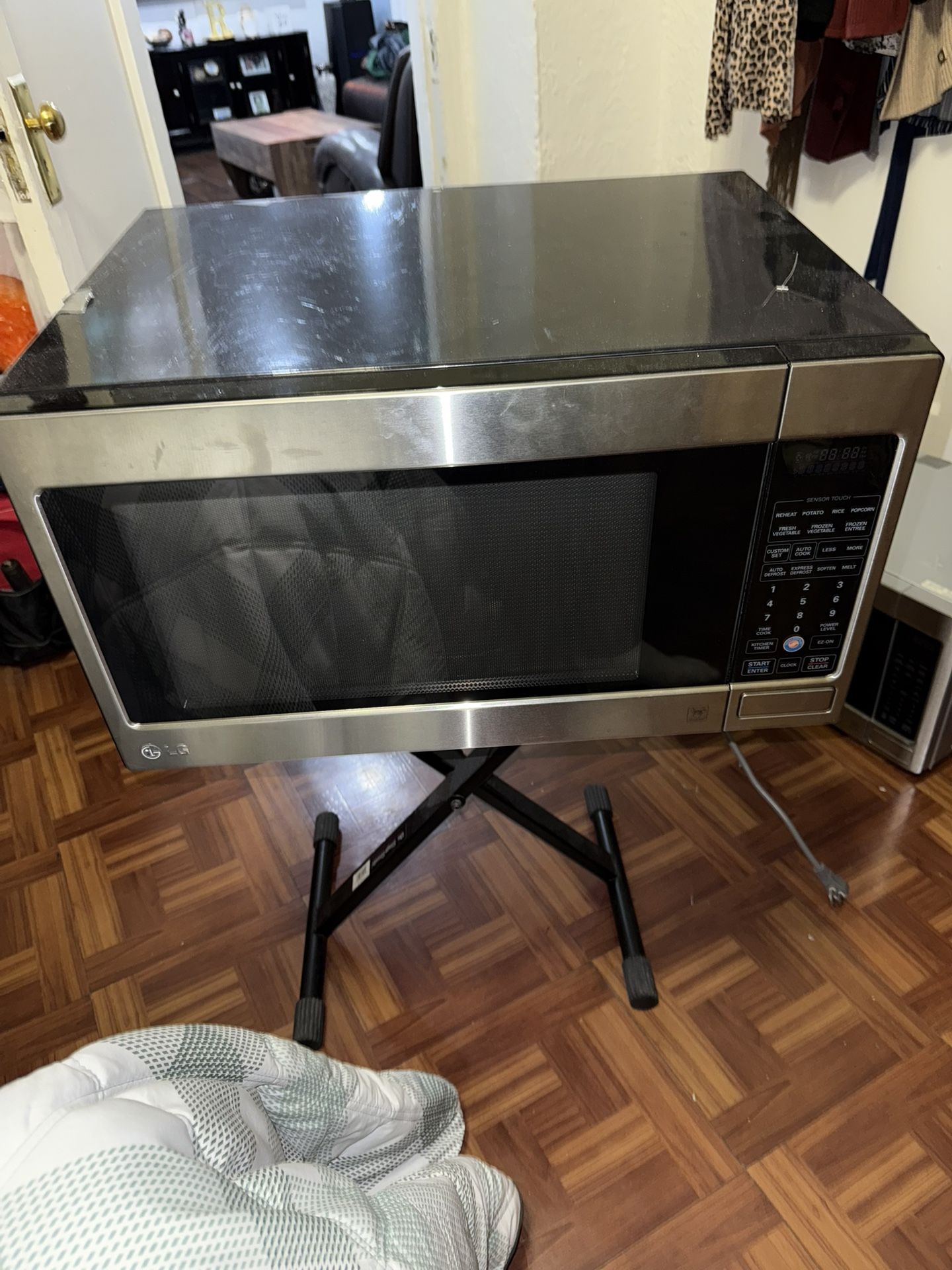 Microwave LG