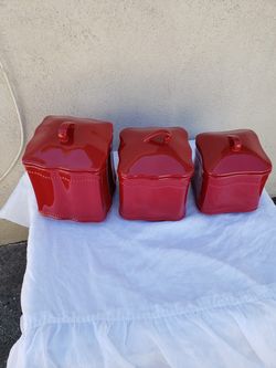 Botes rojos