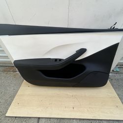 TESLA MODEL 3 HIGHLAND DOOR PANEL LEFT FRONT 2024 2025 2026 Used OEM 1983174-25-C