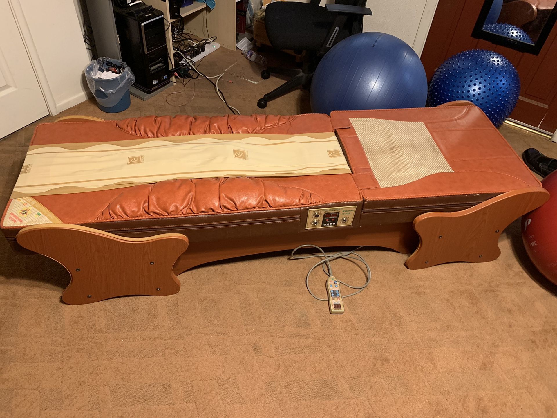 Migun HY-5000 personal thermal massage bed