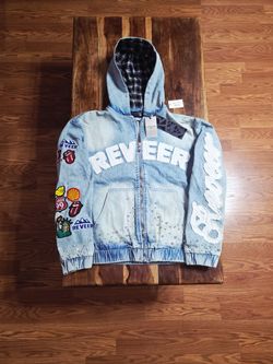Reever Jeans Men's Denim Jacket W/ Light Blue Wash And Full Patchwork. Size XL.