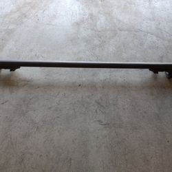 SUV Roof Rack Rail (1) by CURT