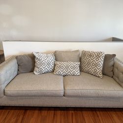 ✨ Beige & Grey - Modern Sofa – Excellent Condition 
