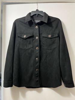 ((WOMEN’S)) Button Up Shacket