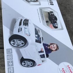 BRAND NEW KIDS MERCEDES BENZ POWER WHEELS 🛞 