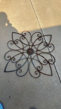 Medallion metal