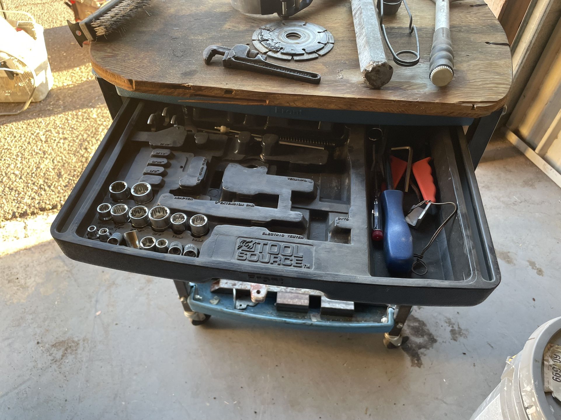 Tool Rolling Cast 