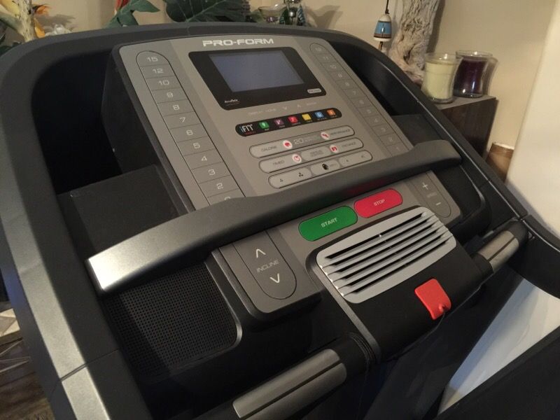 Proform 925 CT Treadmill, iFit capable, professional quality, for long strides, - $569 (NEW RIVER)