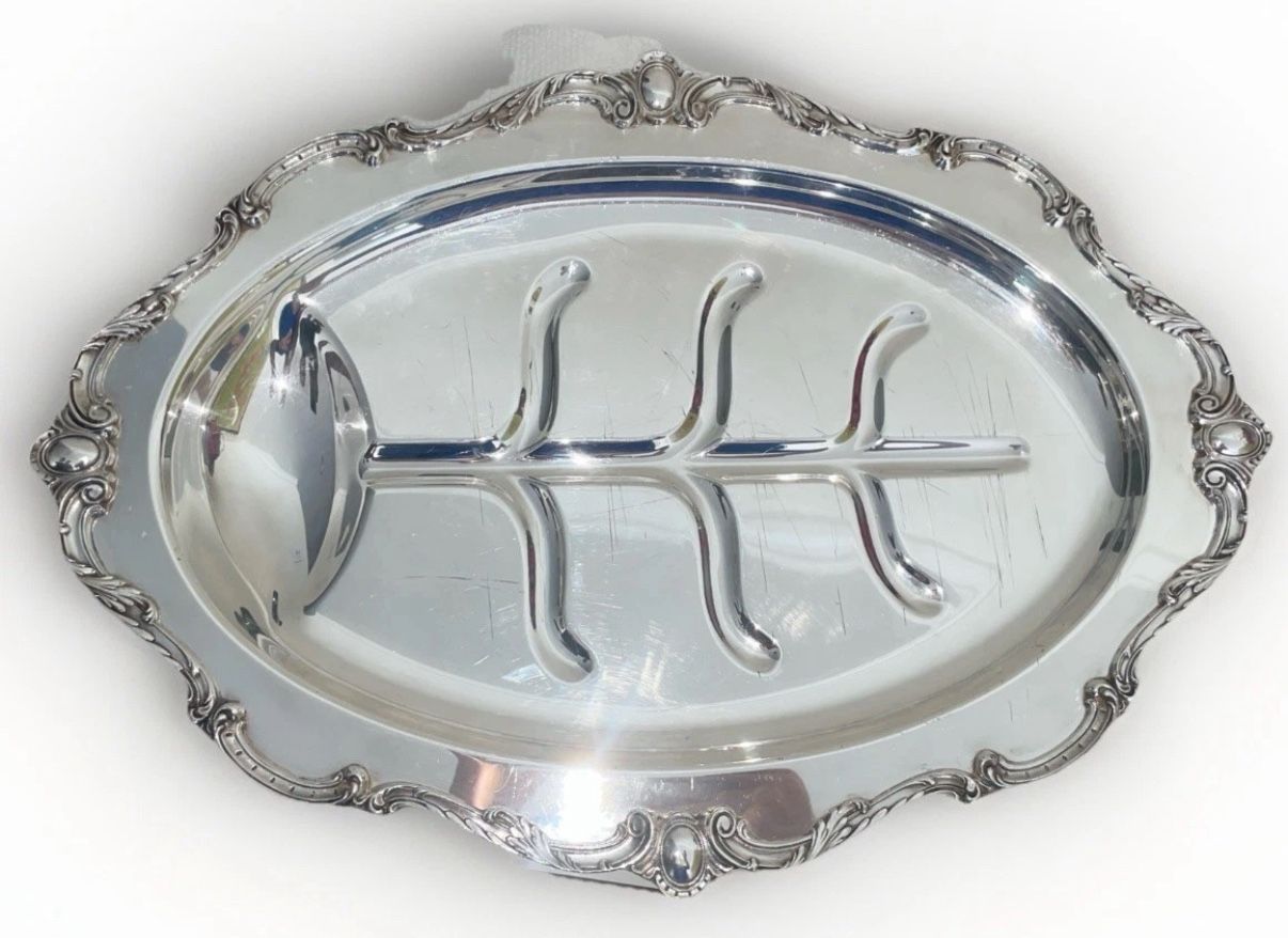 Vintage Serving Silver Platter | Footed and Ornate | Wilcox I.S. | Rochelle