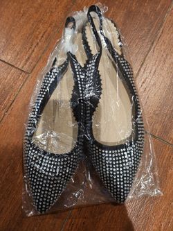 Women's shoes size 6