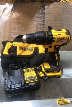 Dewalt Brushless 20vMAX Hammer Drill/Drill Driver kit
