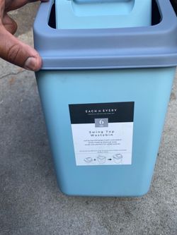 Each & Every 6 liter Swing Top Wastebin