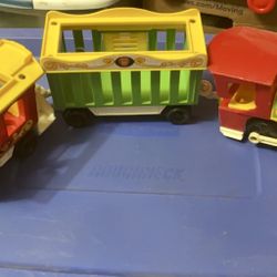 Vintage 1970s Fisher Price Circus Train $25 