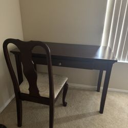 Table Chair Set