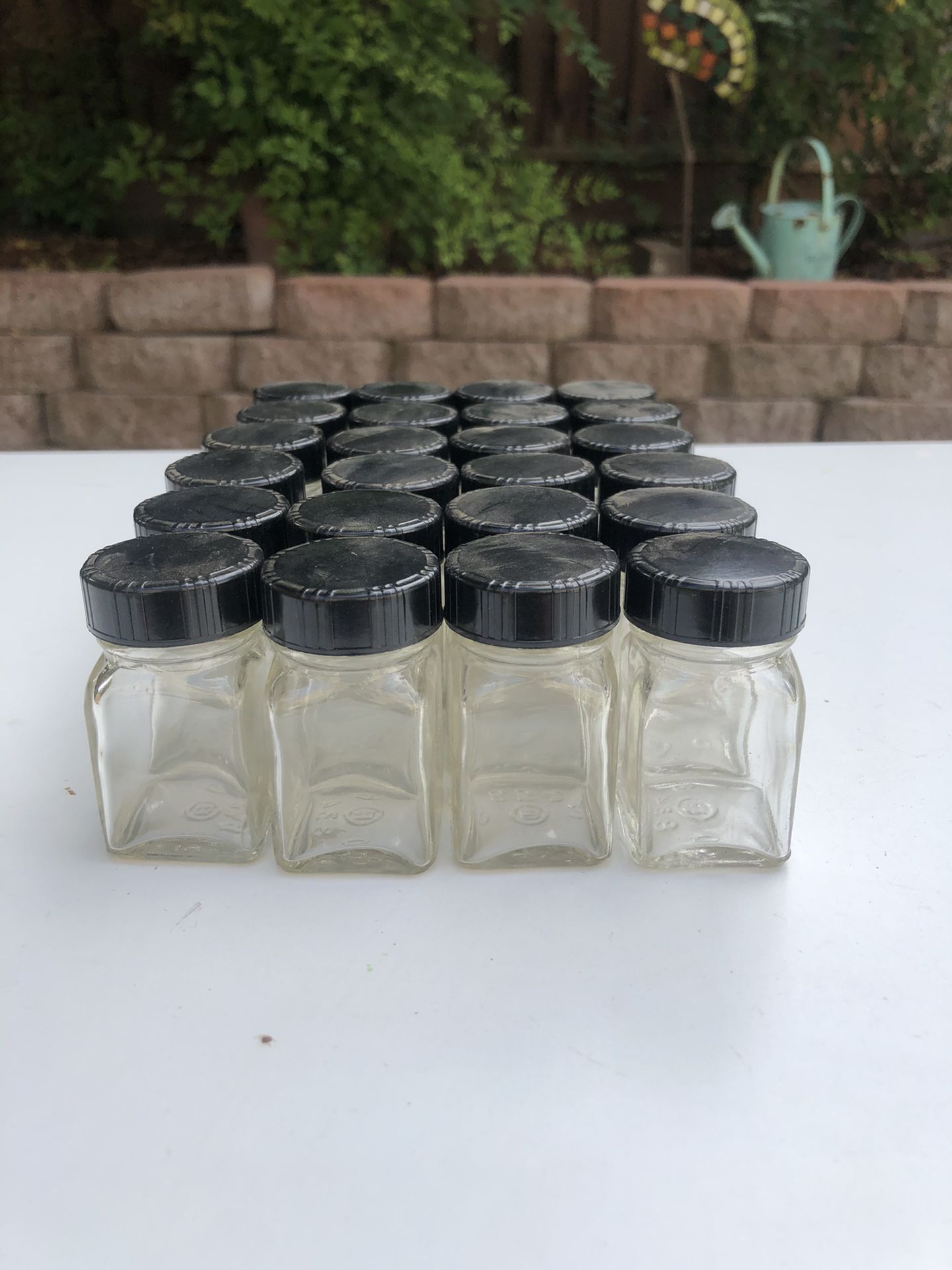 Small High Quality Glass containers with lid storage