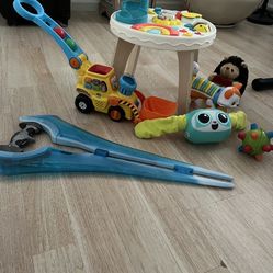 BABY TOYS 🧸 BUNDLE  $75