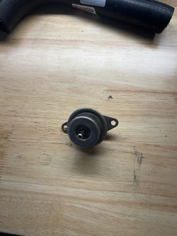 96-98 cobra fuel regulator