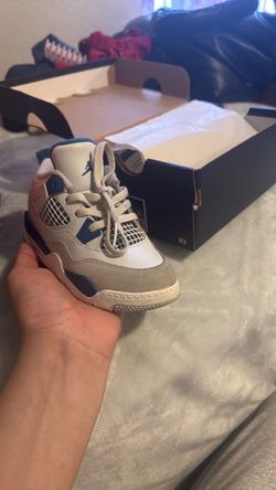 Kids Shoes 10C
