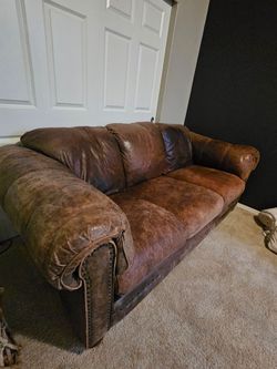 FREE Rustic Leather Couch, Solid & Comfy, Man Cave Ready
