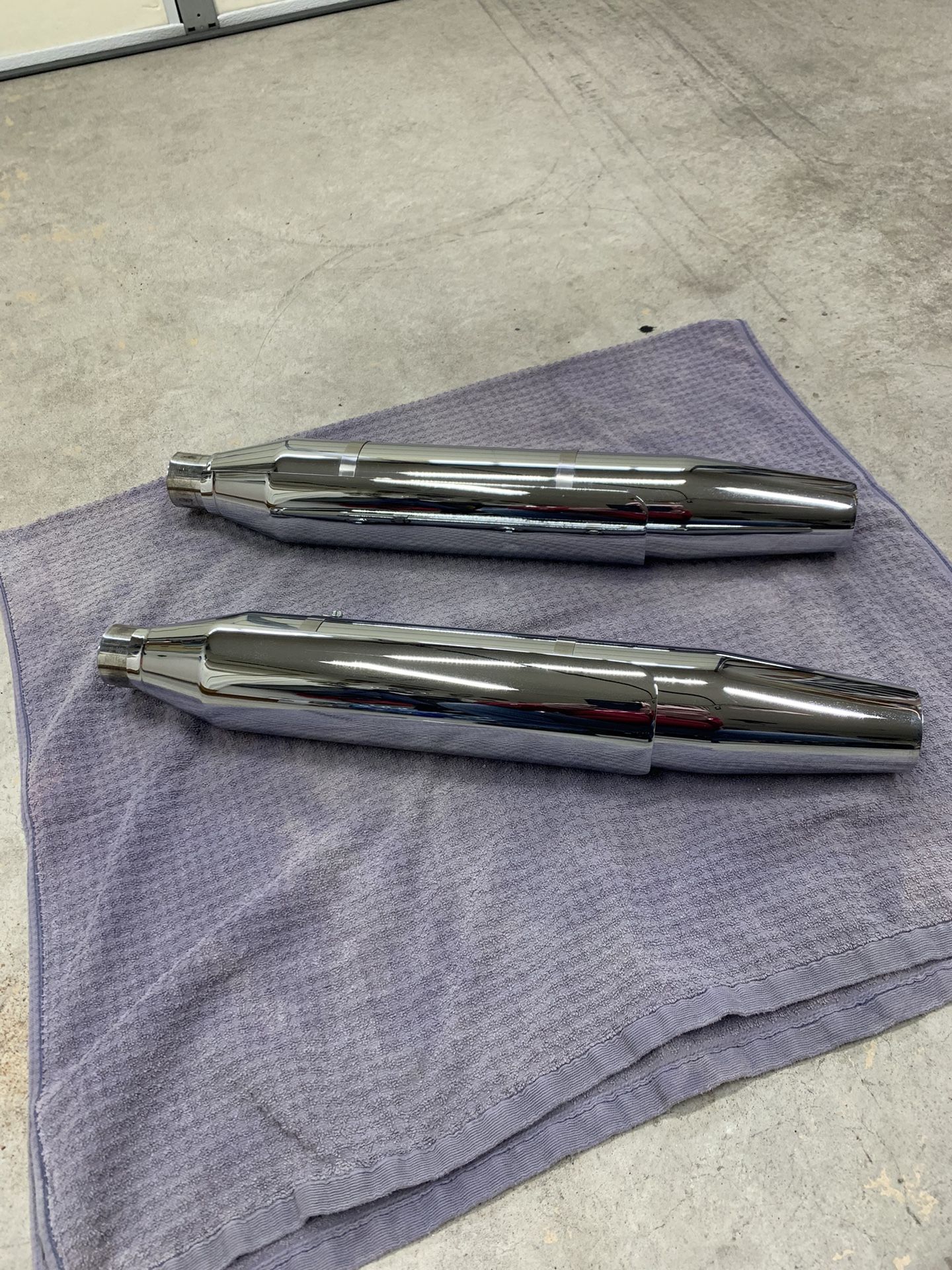Harley- Davidson OEM Mufflers
