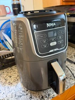 Ninja XL 5.5 Qt Air Fryer AF150AMZ – Air Fry, Roast, Bake, Reheat & Dehydrate – Works Great