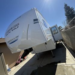 2026 Forest River Cherokee Arctic Wolf 