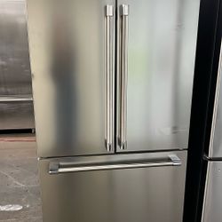 NEW OPEN BOX BEKO COUNTER DEPTH FRENCH STYLE 