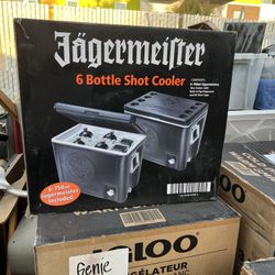 Jägermeister 6 Bottle Shot Cooler 
