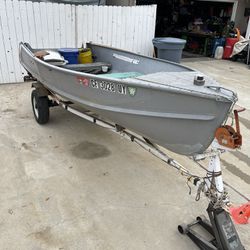14ft Crestline Aluminum boat