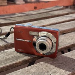 Vintage Kodak Y2K Digicam 