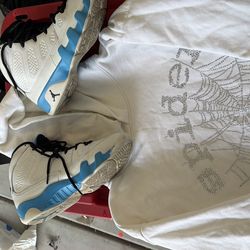 Sp5der Hoodie (L) and Jordan 9s (11)