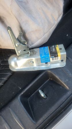 BRAND NEW 1 7/8 TRAILER COUPLER