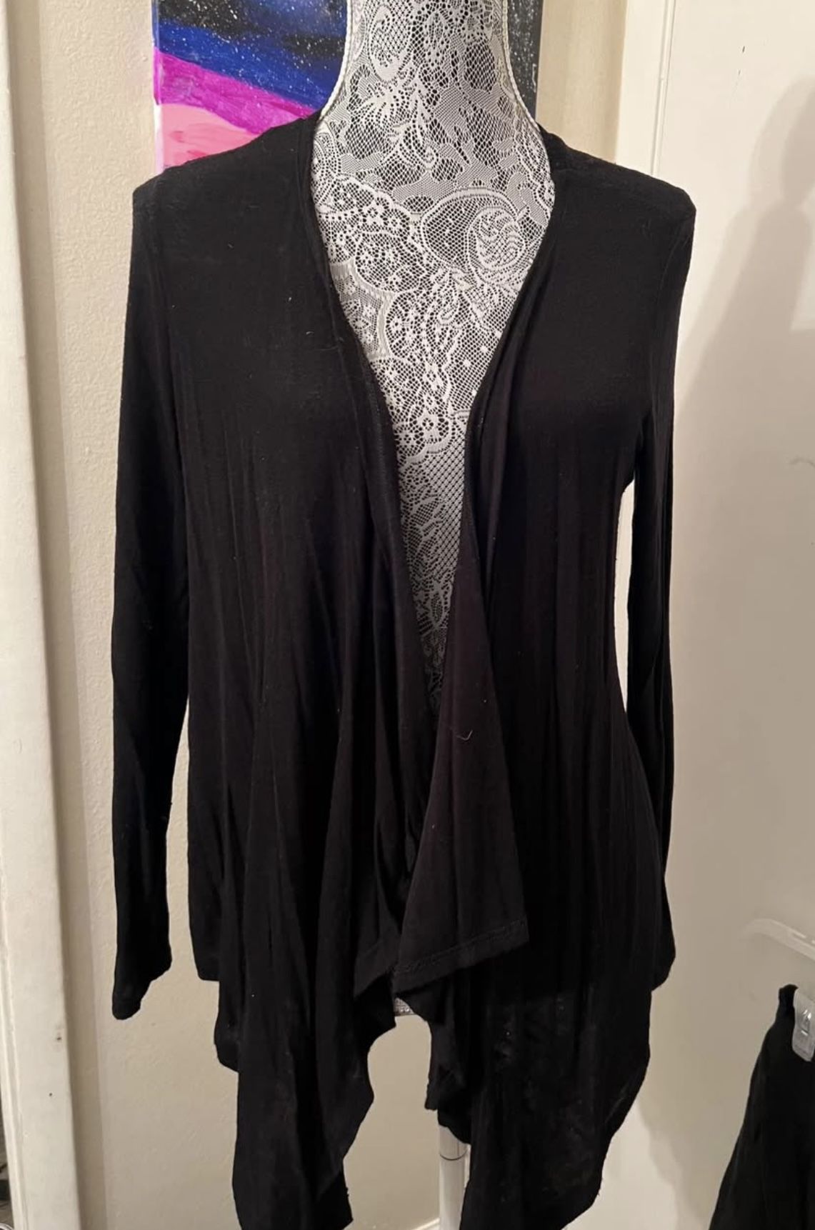 For we 21 - Women’s Cardigan Size Medium- Black