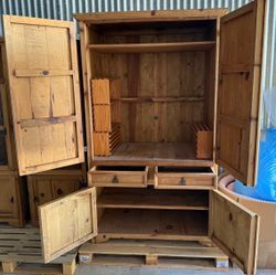 Entertainment center, Armoire, storage Cabinet