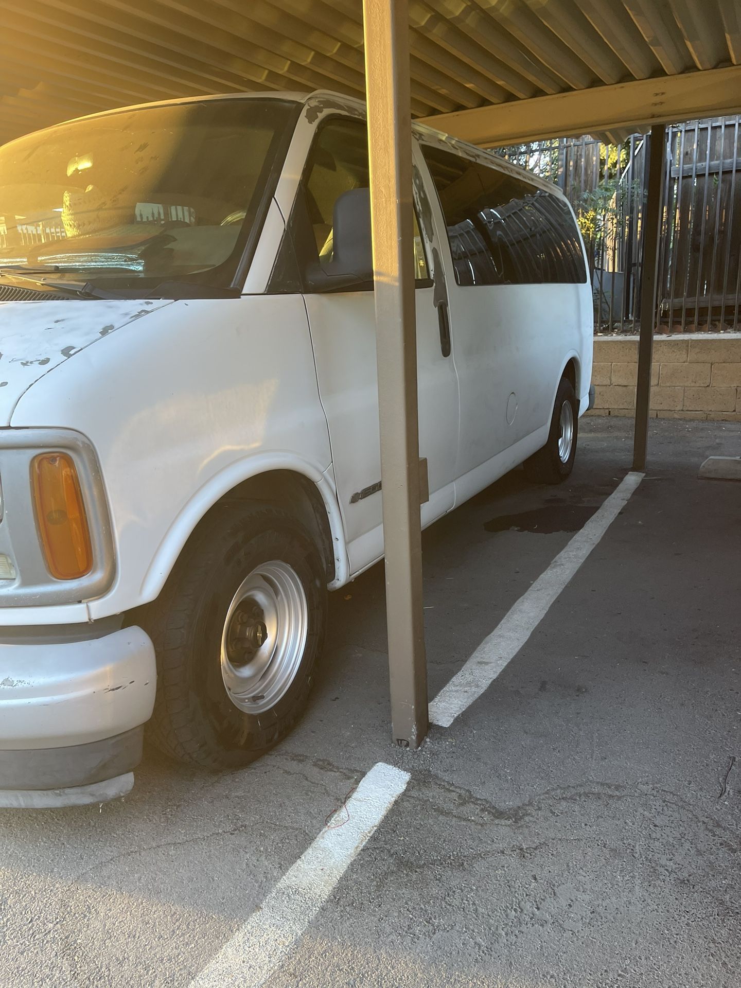 2002 Chevrolet Express