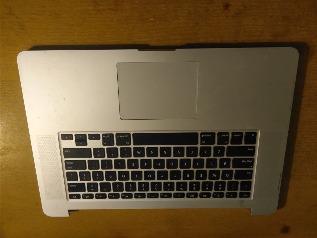 MacBook Pro A1(contact info removed) i7 16gb Motherboard And Keyboard.