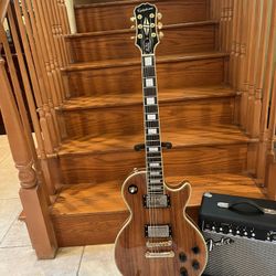 Epiphone Les Paul Custom Pro (Mint) W/ Fender Amp