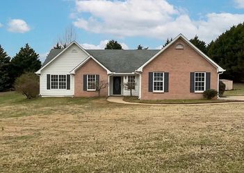 Unit C47 | 4 bd | 2 ba | 1552 sqft 169 Manley Dr, Hampton, GA 30228