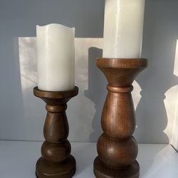 Set Of 2 Wooden Candle Holders 