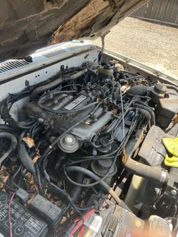For parts 90 4 runner v6 automatic everything in place complete super clean