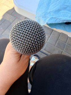 Microphone
