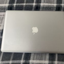 Apple Macbook Pro A1286