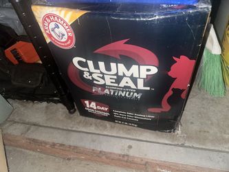 3 Boxes Of Arm And Hammer Cat Litter 27.5lbs