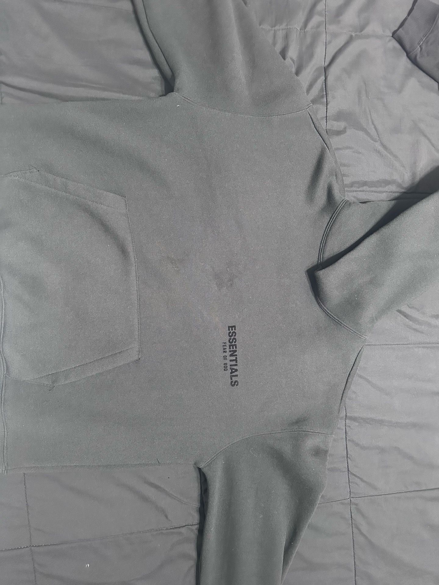 Black essential hoodie medium