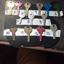 Vintage Keys Used In Great Condition Cutting Table