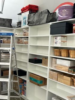 Couch bookshelves