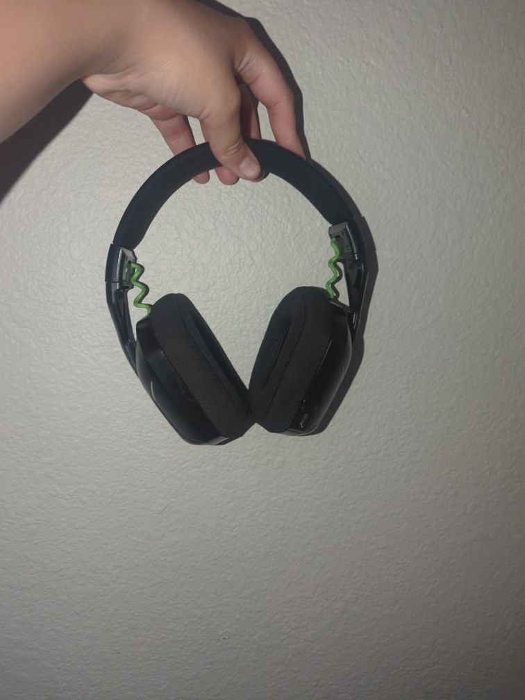WESEARY gaming Headphones