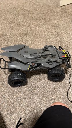 Toy car