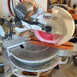 Rigid 12" Compound Sliding Miter Saw