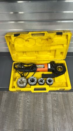Electric Pipe Threader Kit with Case